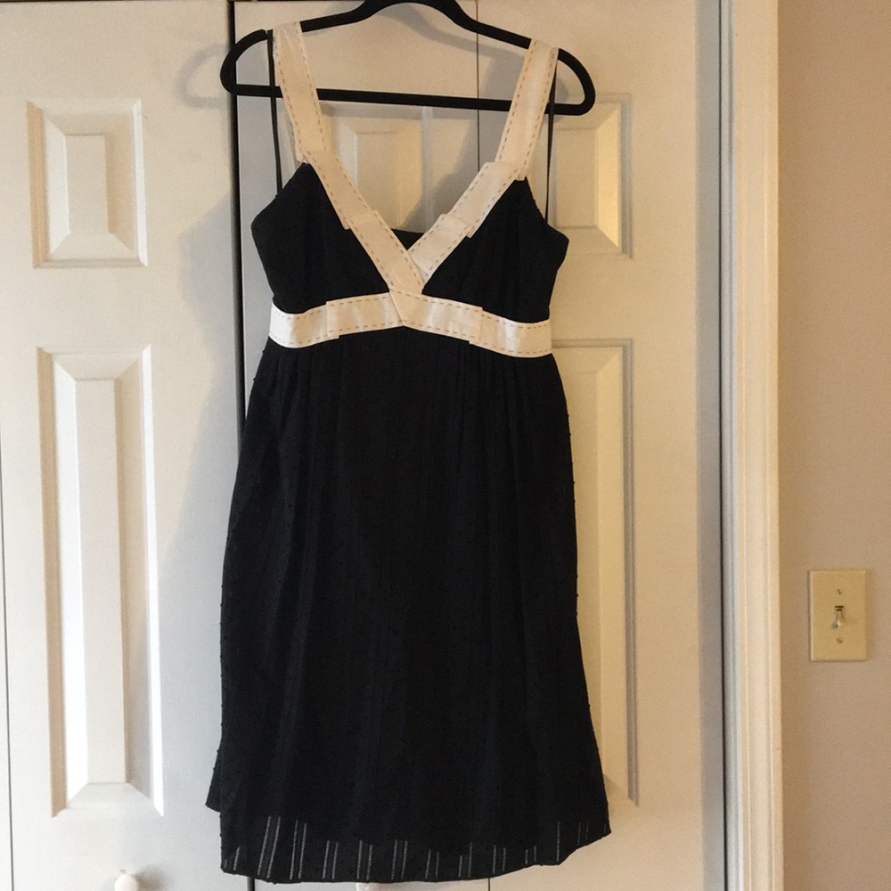 BCBG Black and White summer 100% cotton dress